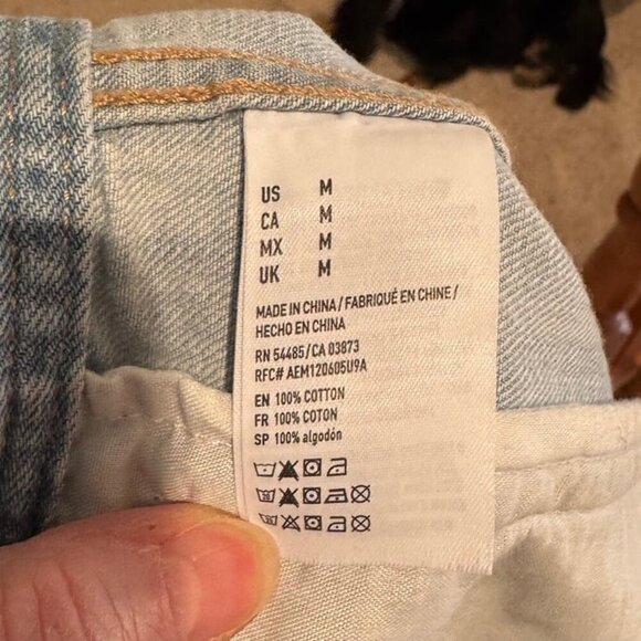 American Eagle Women's Denim Jacket Size M Blue Button-Up Casual Short - Picture 7 of 7